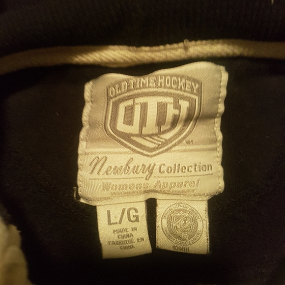 Official Pittsburgh Penguins women's hoodie - Picture 2 of 3